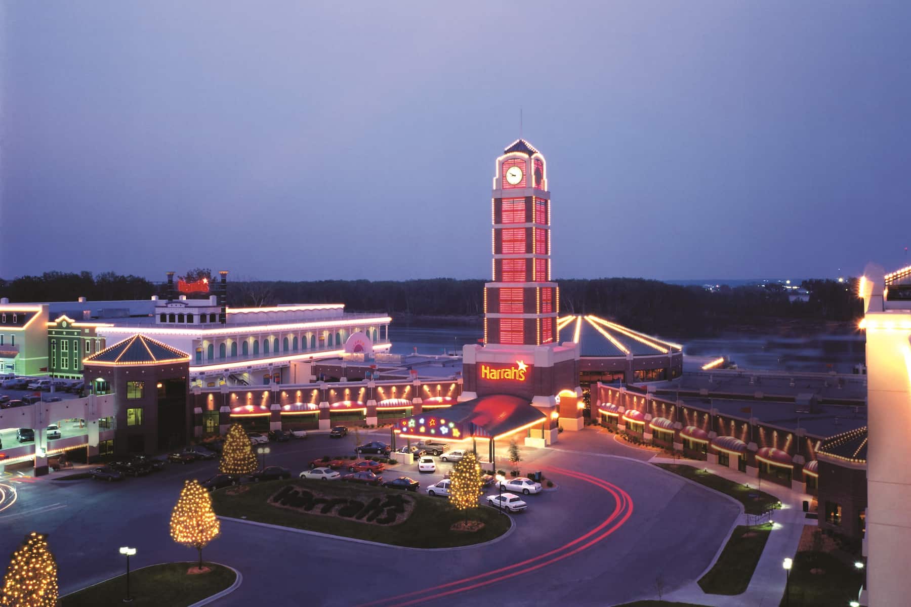 Exterior of Harrah's Kansas City, Trademark Collection by Wyndham hotel in North Kansas City, Missouri