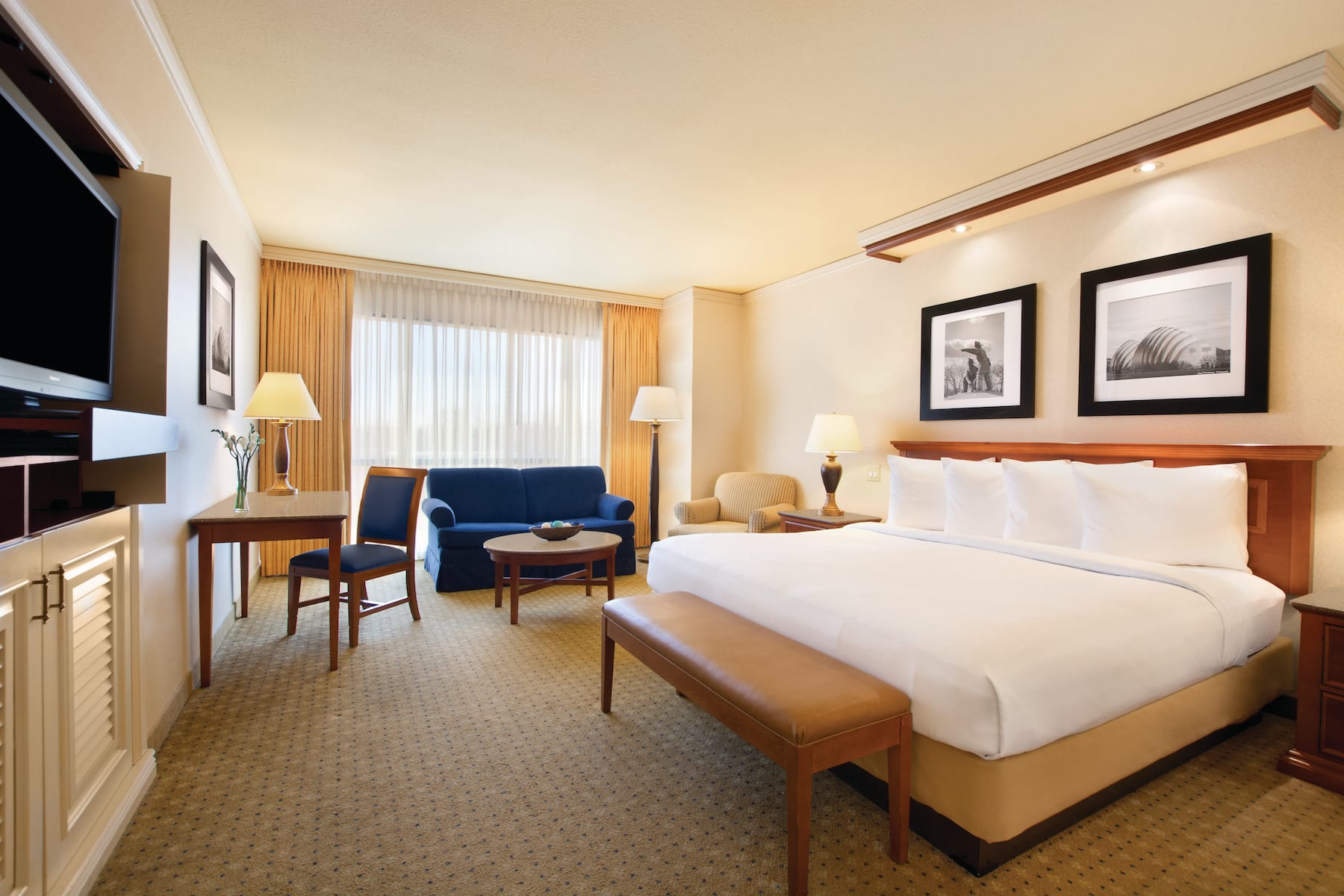 Guest room at the Harrah's Kansas City, Trademark Collection by Wyndham in North Kansas City, Missouri