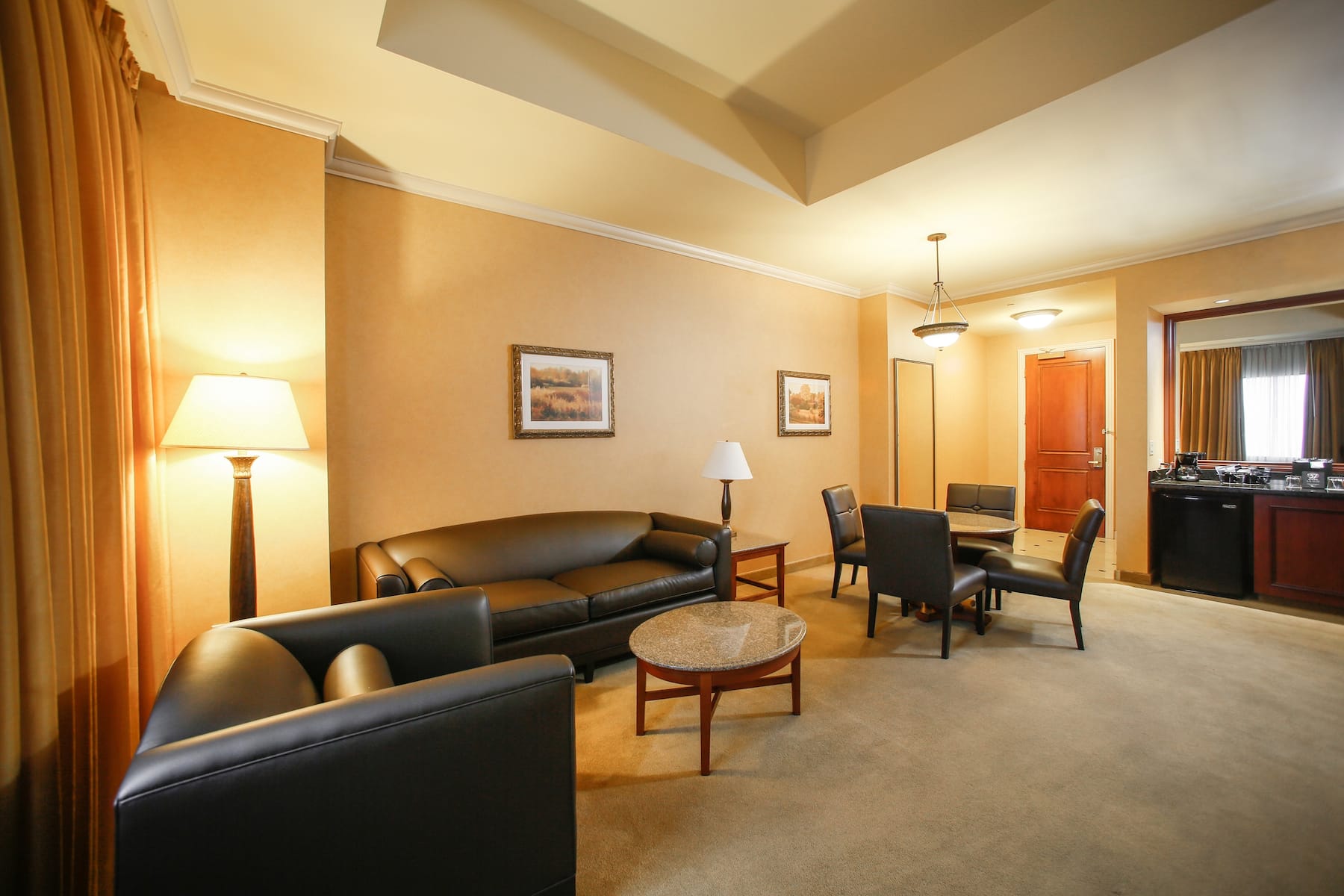 Guest room feature at the Harrah's Kansas City, Trademark Collection by Wyndham in North Kansas City, Missouri
