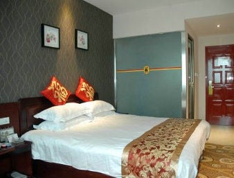 1 Double Bed Guest Room