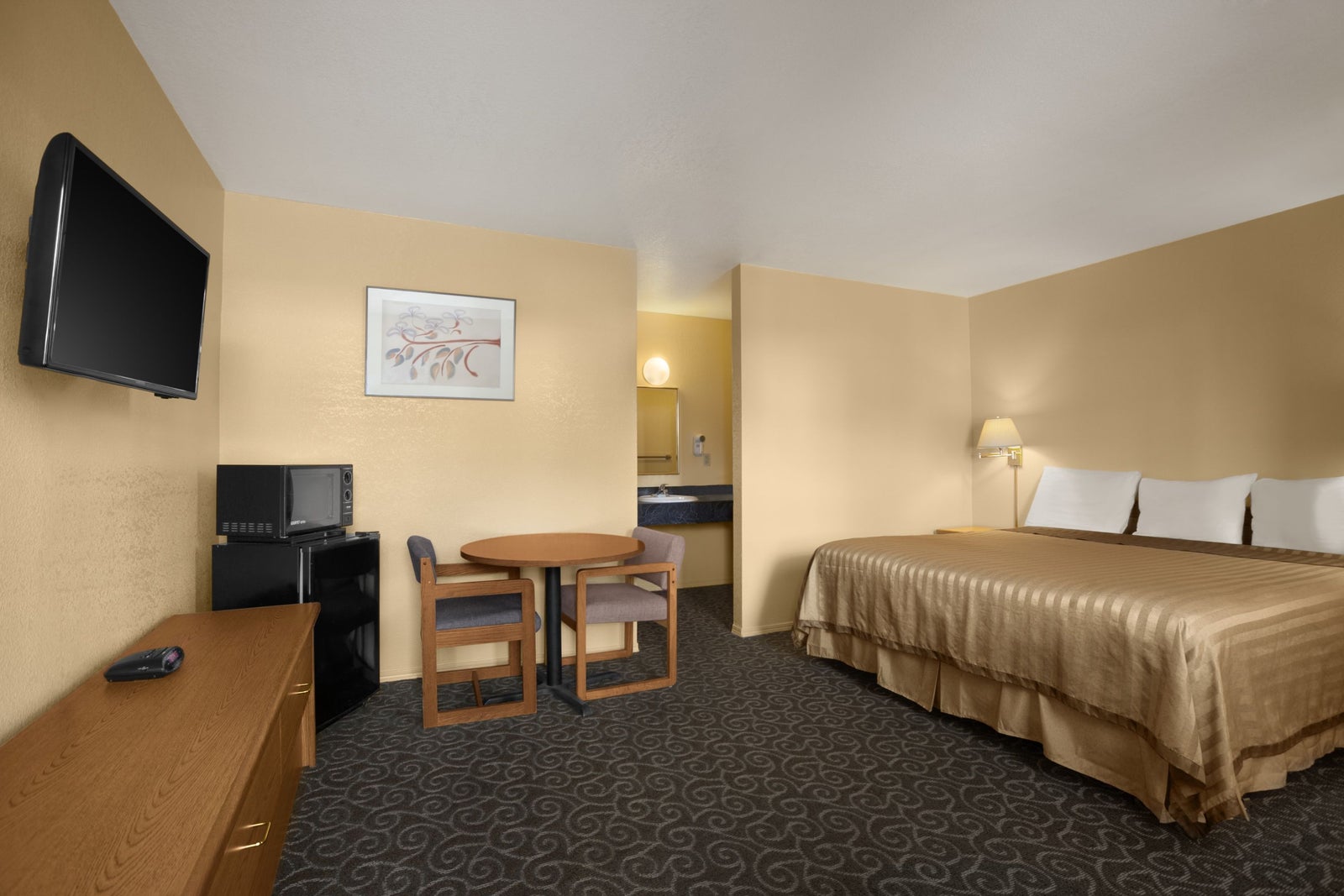 Standard King Room