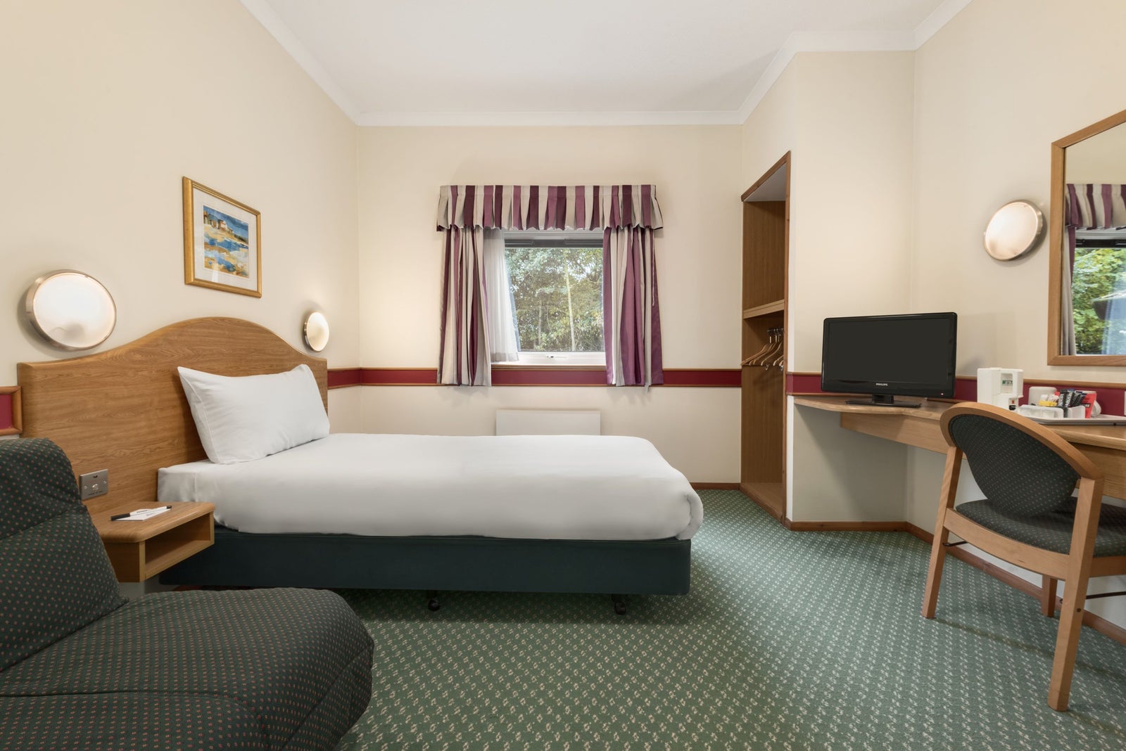 Dynamic Kicks Front Days Inn by Wyndham Donington A50 | Derby, ** Hotels