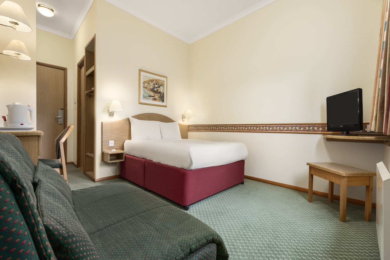 Dynamic Kicks Front Days Inn by Wyndham Donington A50 | Derby, ** Hotels