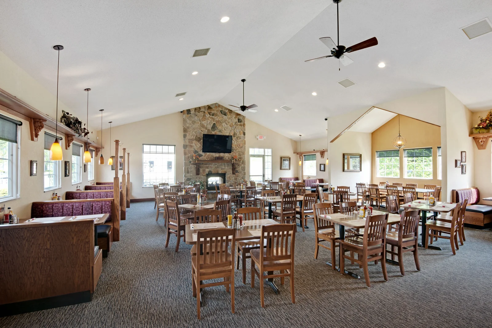 Shale Tavern And Grille