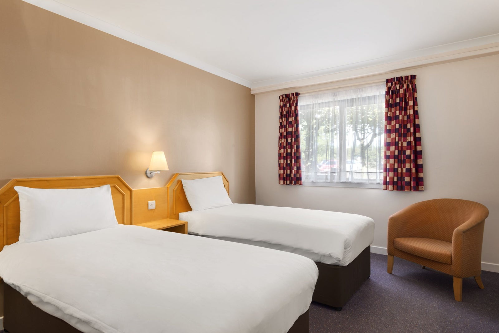 2 Twin Bed Room