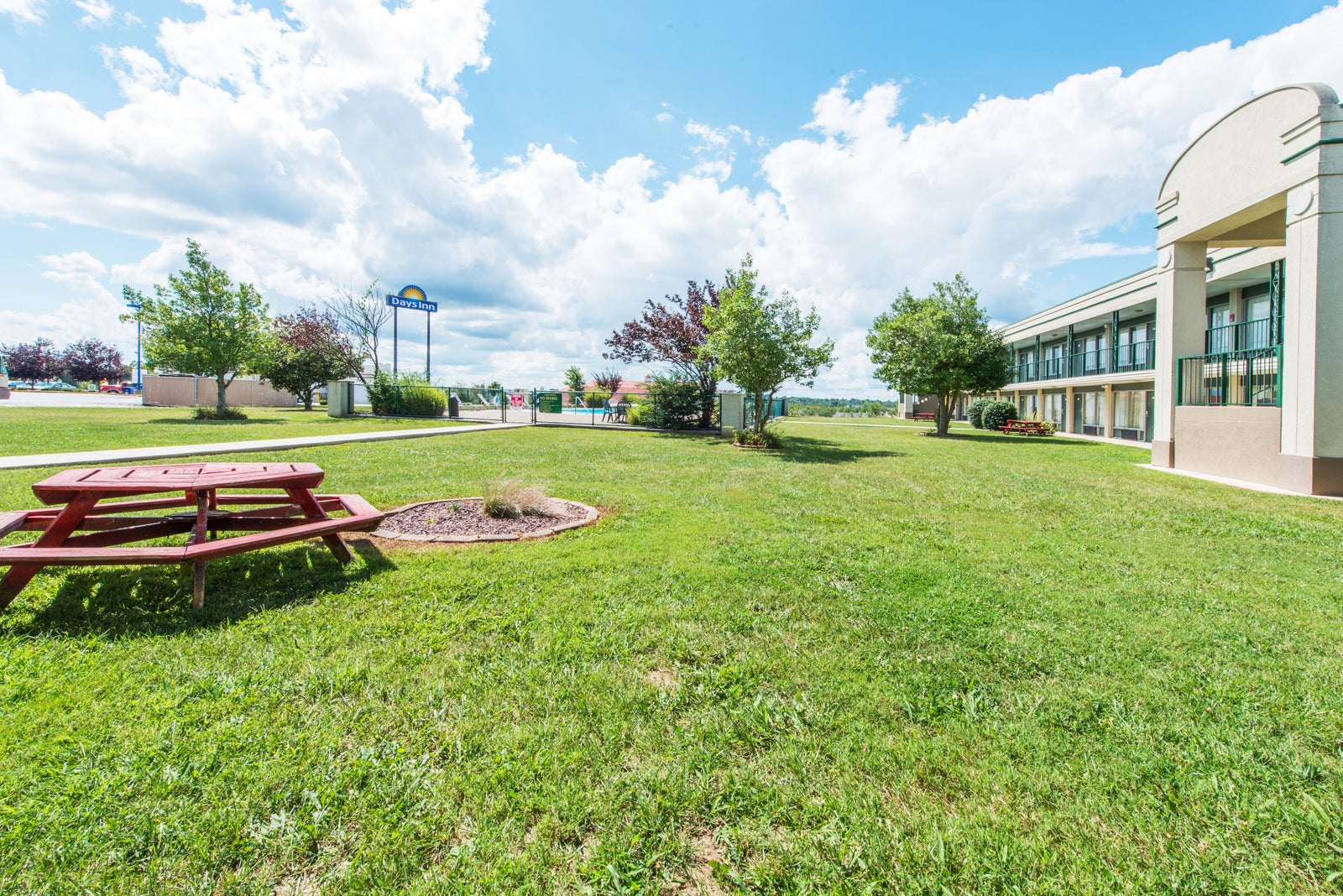 Days Inn Elizabethtown