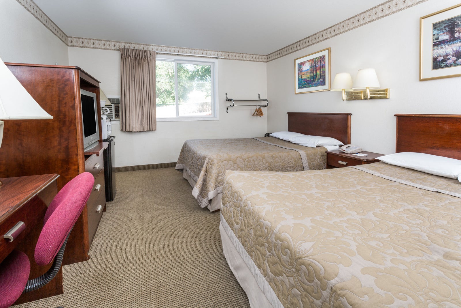 2 Double Bed Room