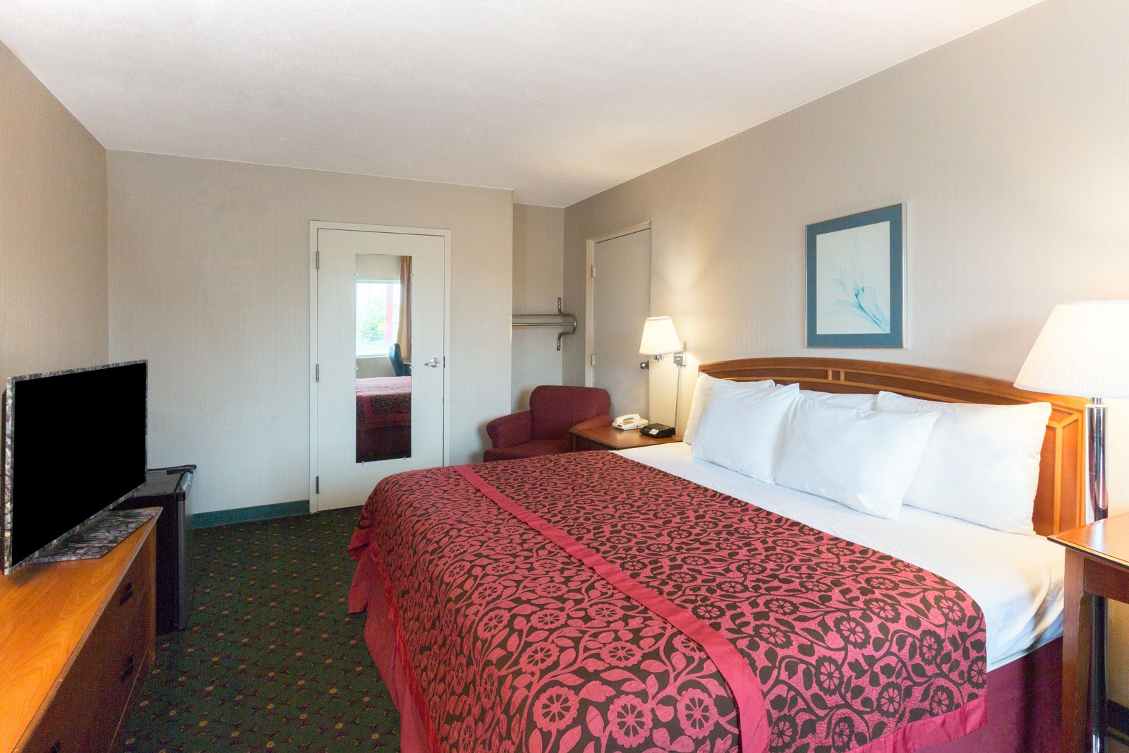 1 King Bed Room