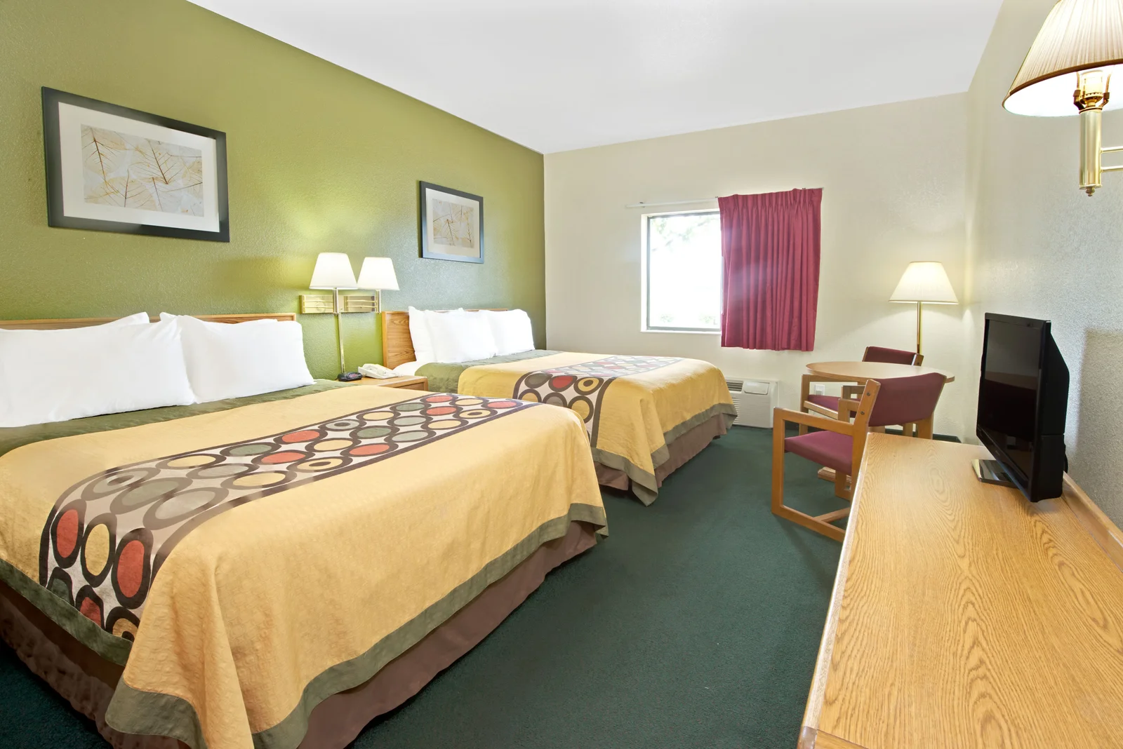 2 Queen Bed Room
