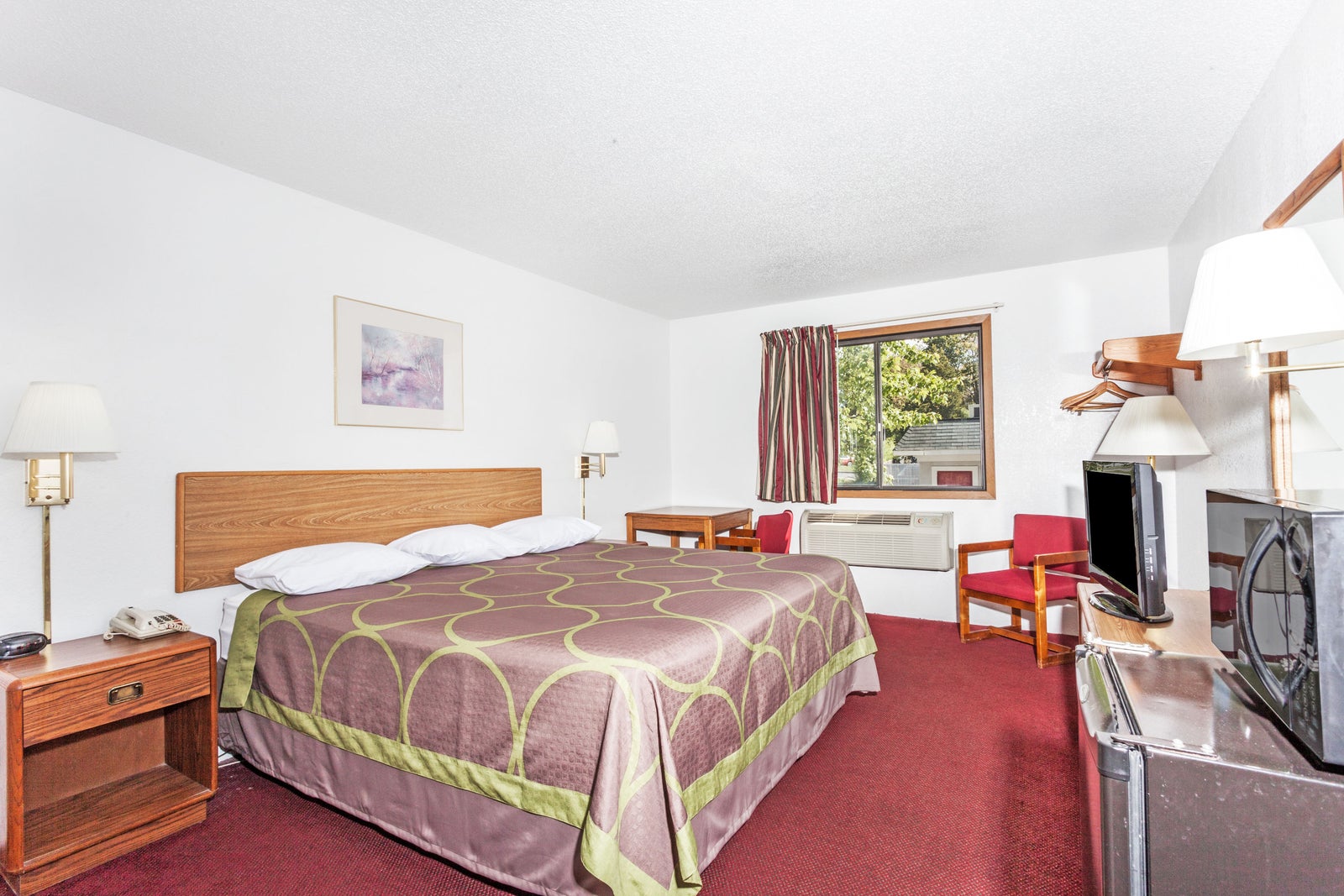 1 King Bed Room