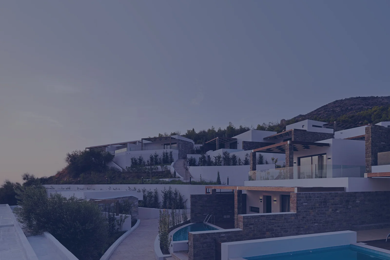 A hotel along a sprawling hill