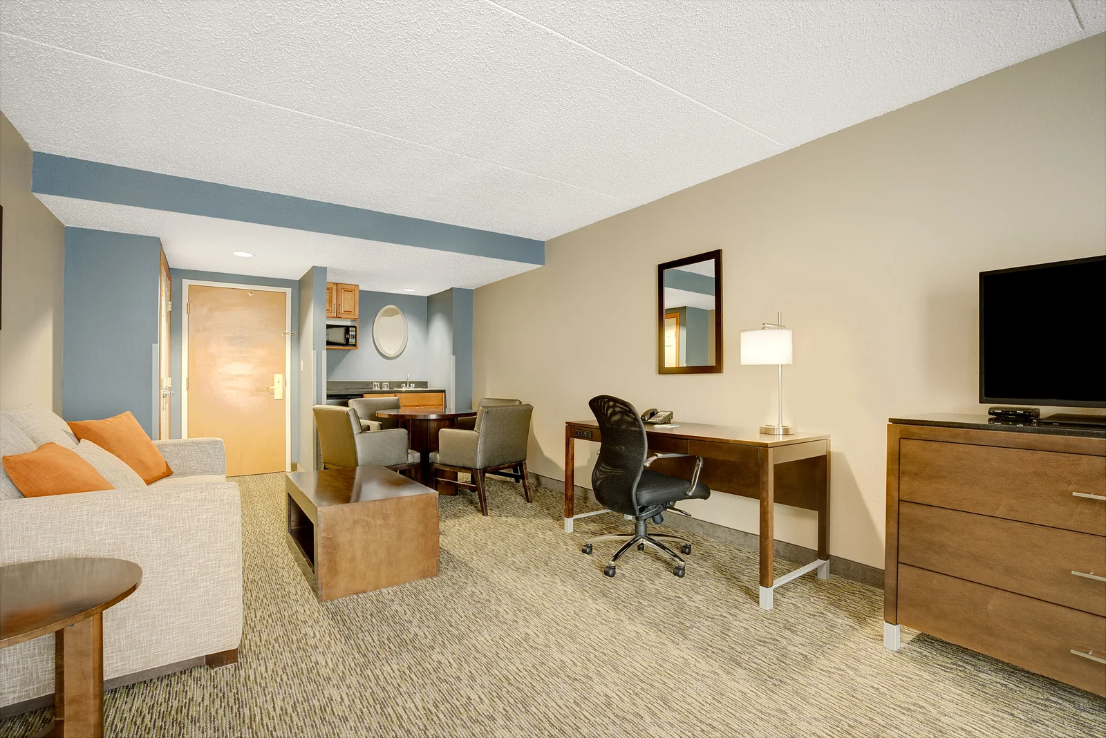 1 King Bed Suite