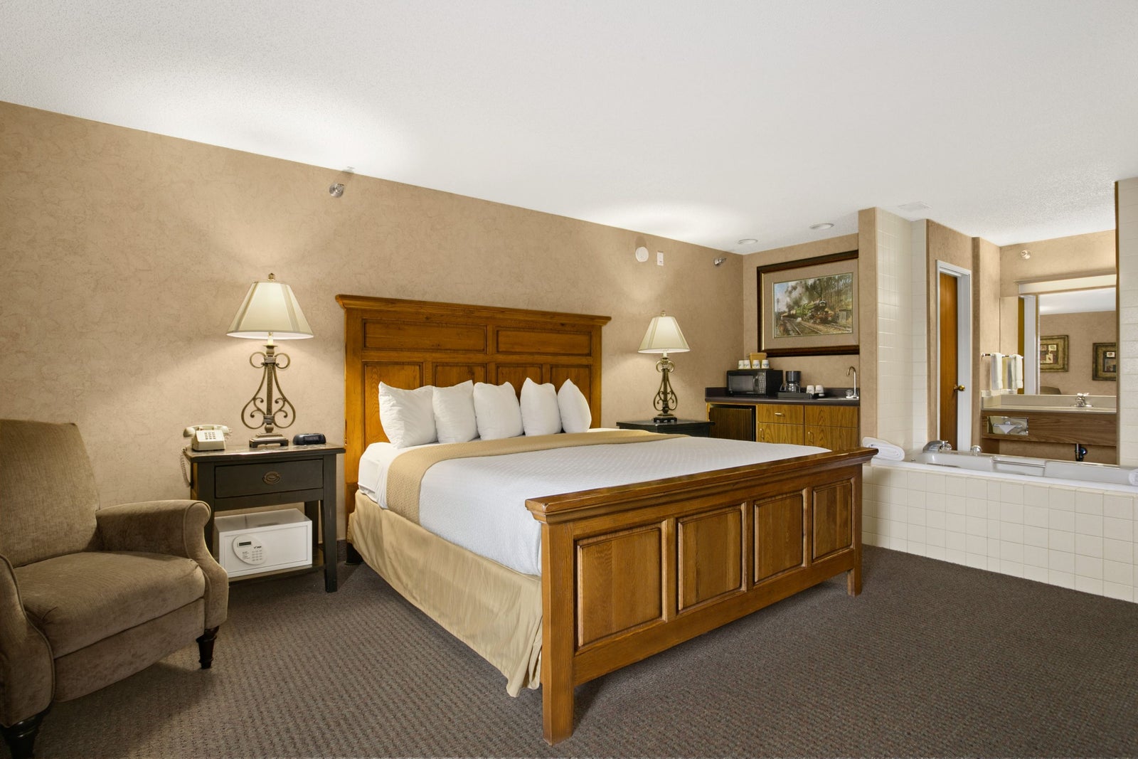 Jacuzzi Suite