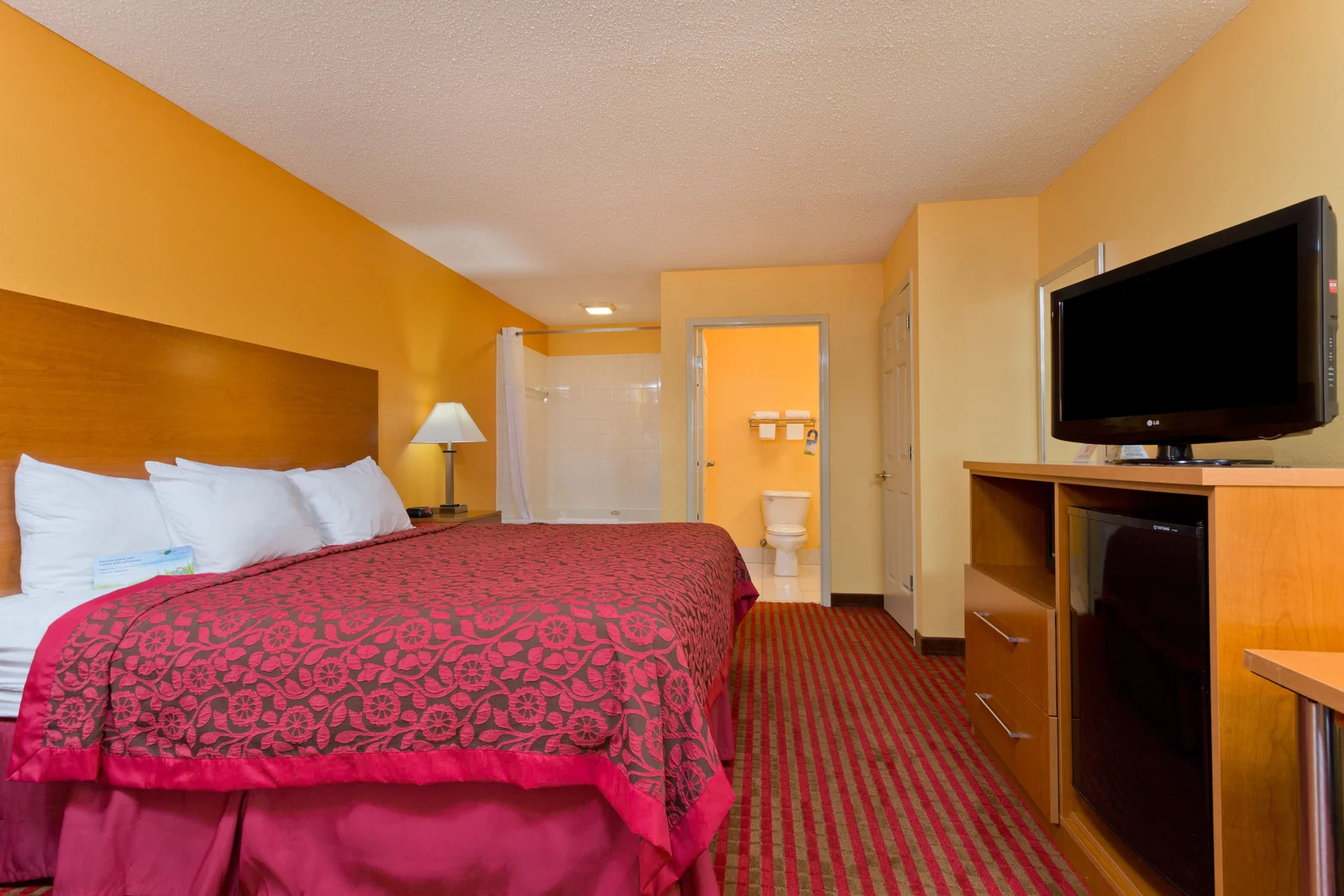 1 King Bed Suite