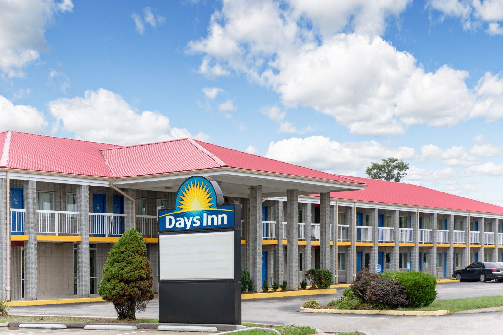 Welcome to the Days Inn Richmond