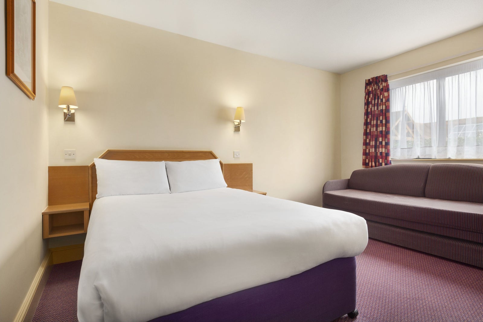 1 Double Bed and Sofa