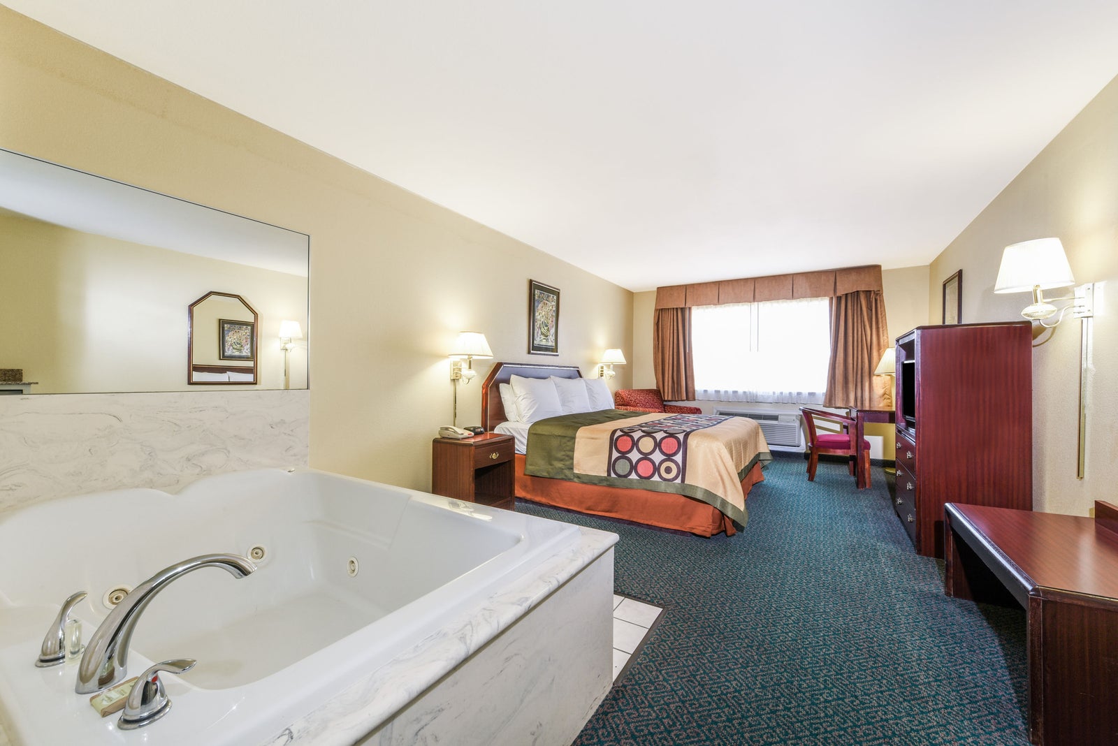 1 King Bed Jacuzzi Suite