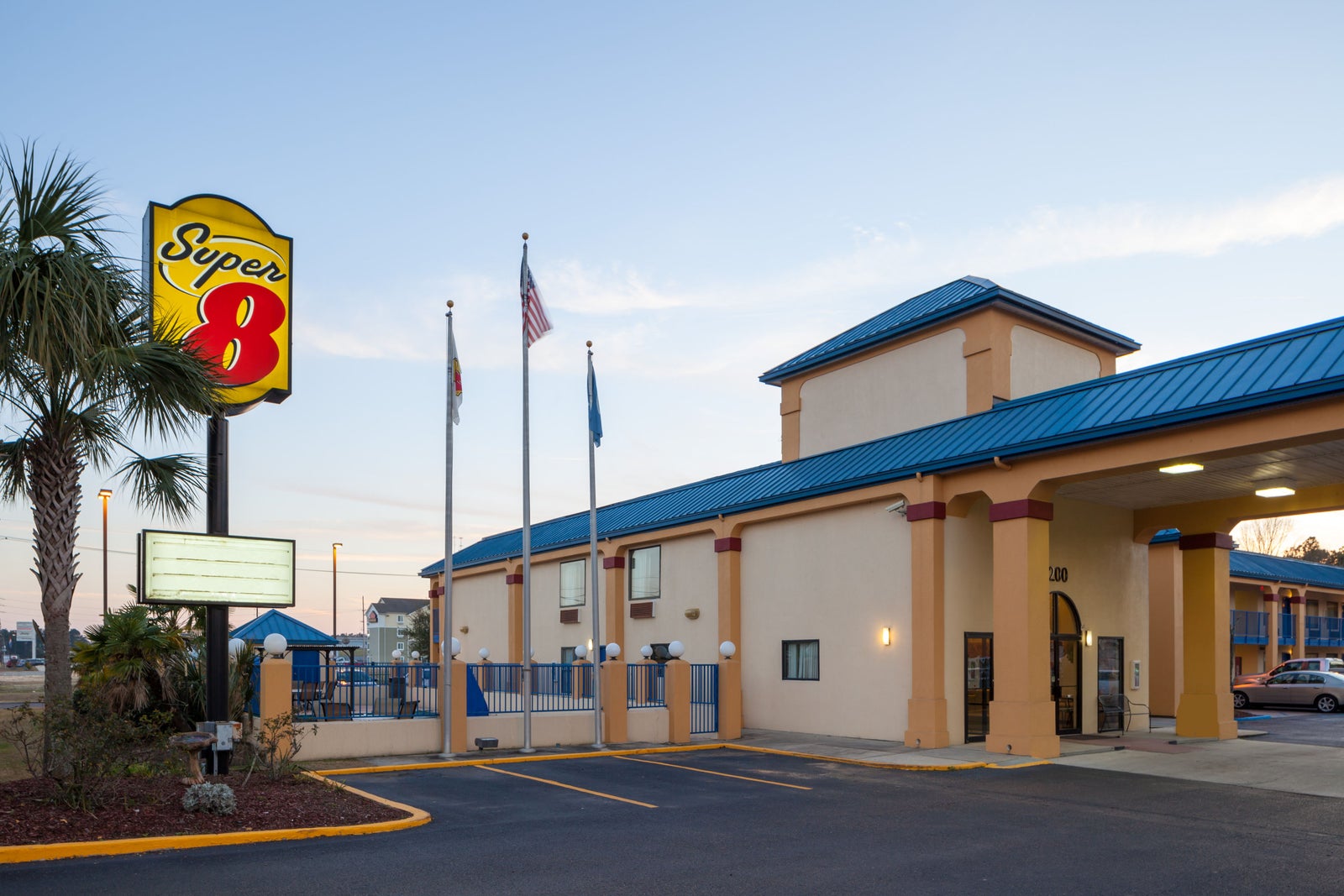 Welcome to Super 8 Hammond