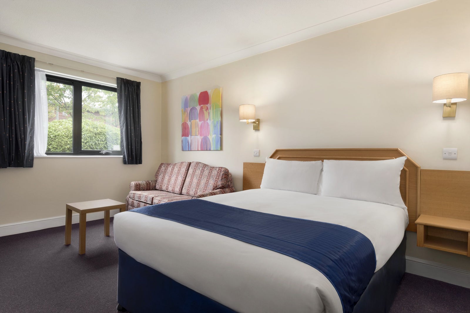 1 Double 1 Sofa Bed Room