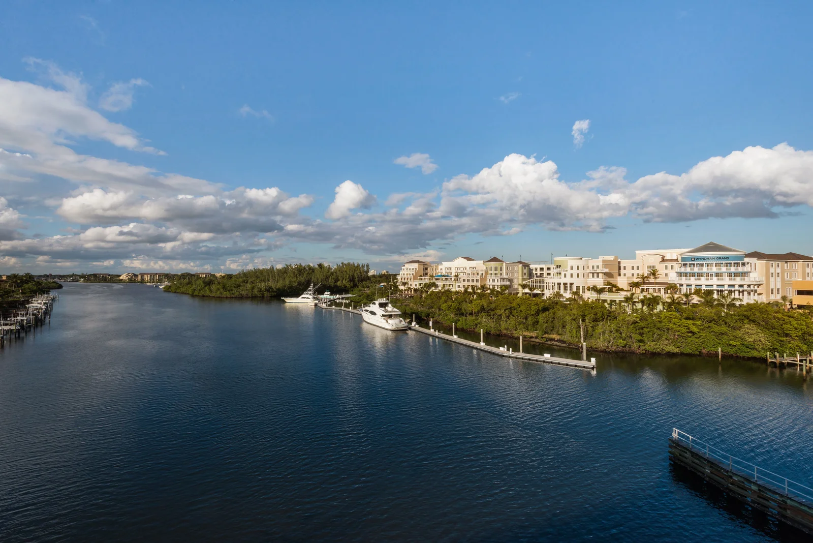 Wyndham Grand Jupiter at Harbourside Place Exterior