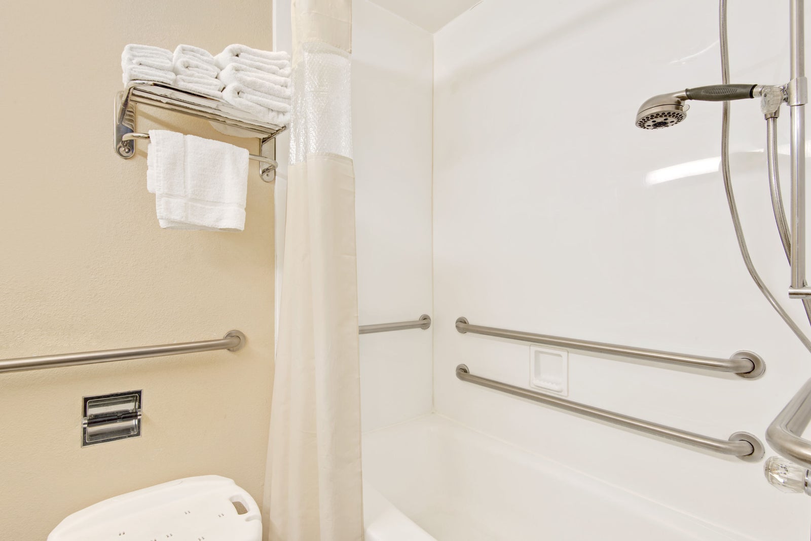 Accessible Guest Bathroom