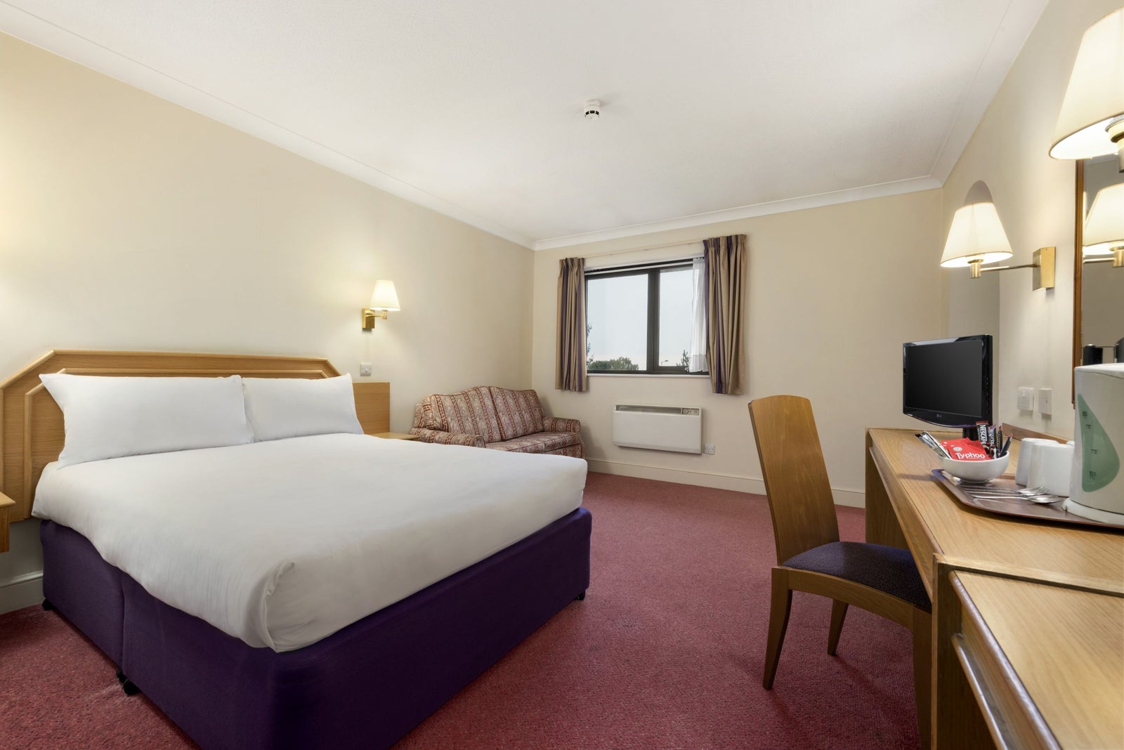 1 Double 2 Single Bed Room