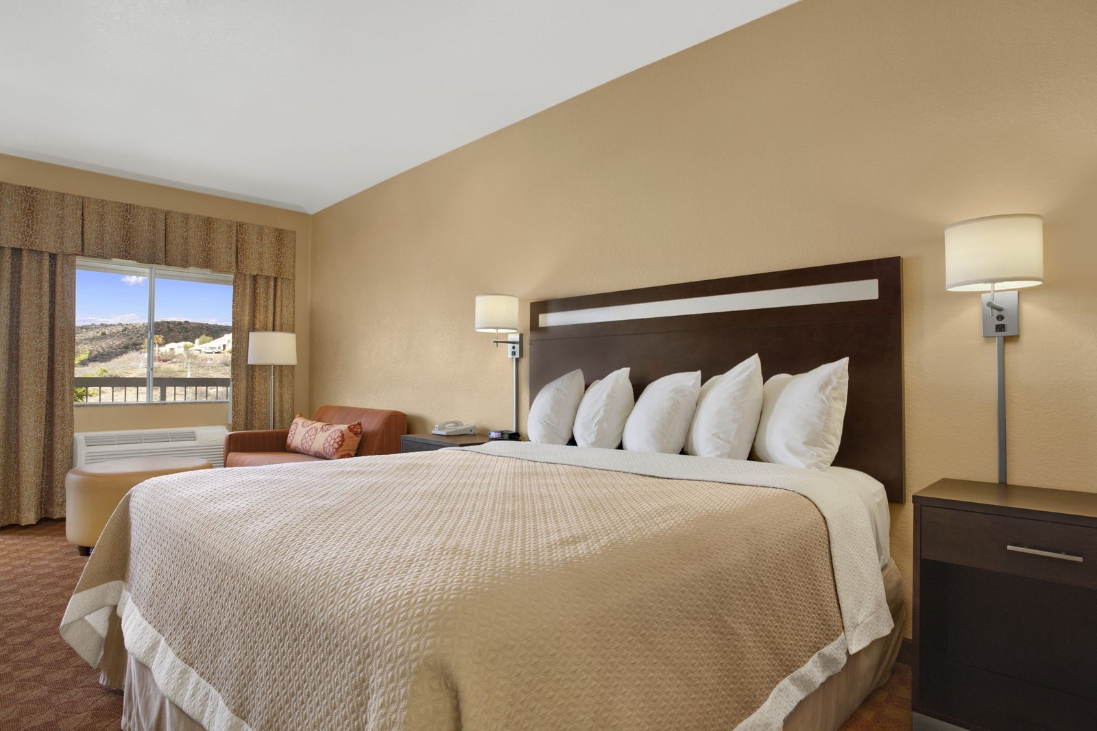 Standard King Bed Room