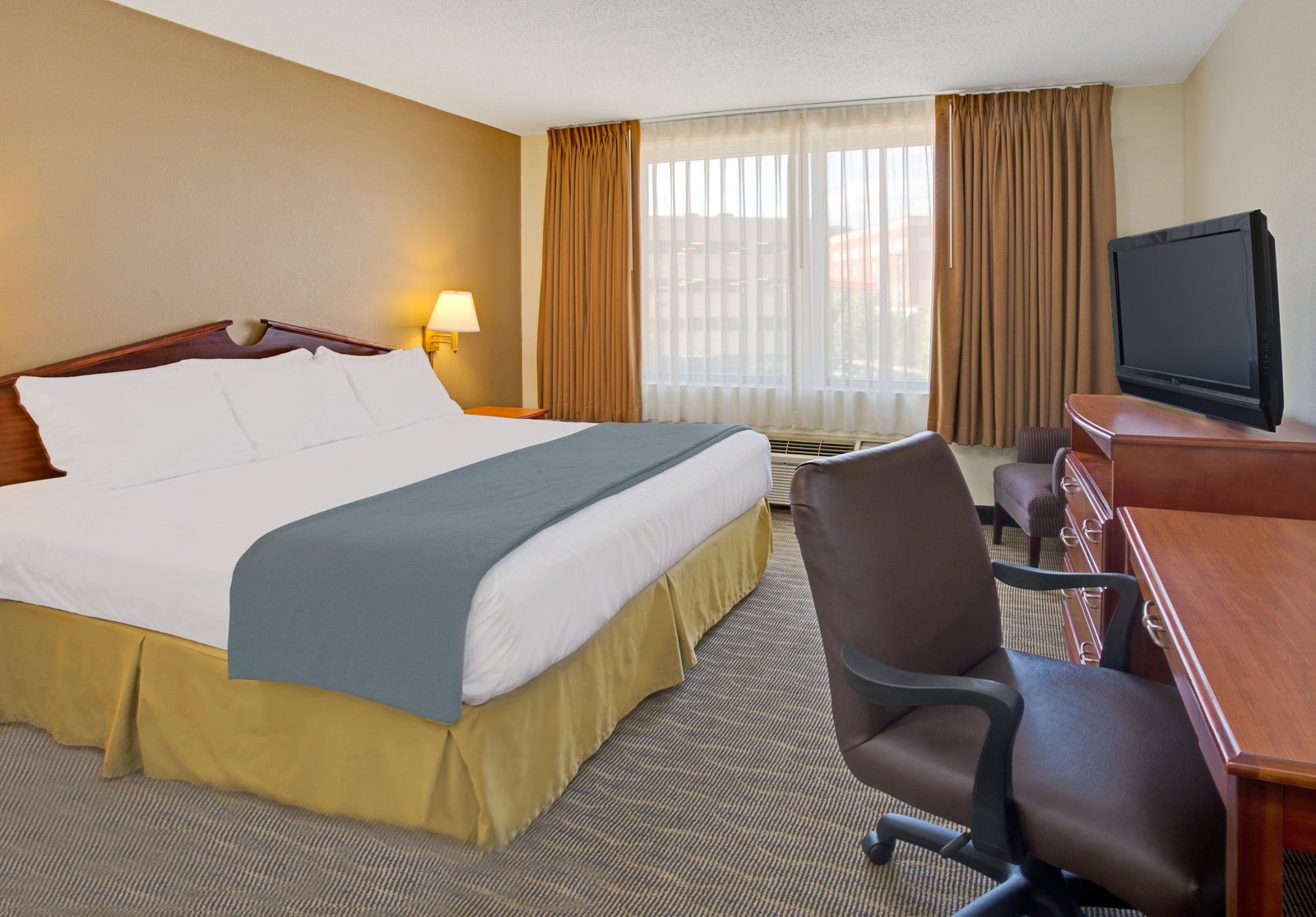 King Bed Room