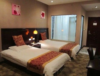 2 Twin Bed Guest Room