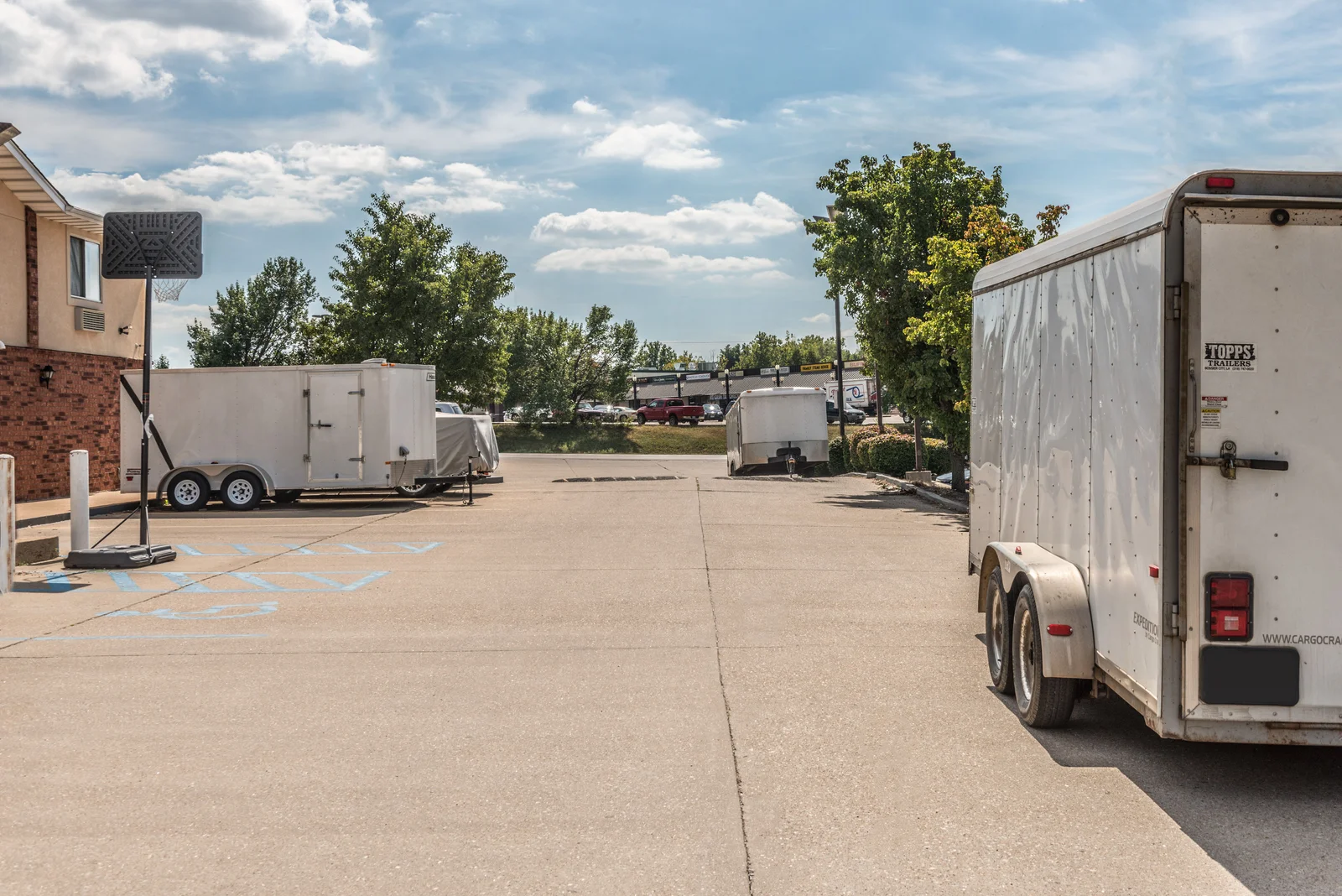 Super 8 Potosi Truck Parking
