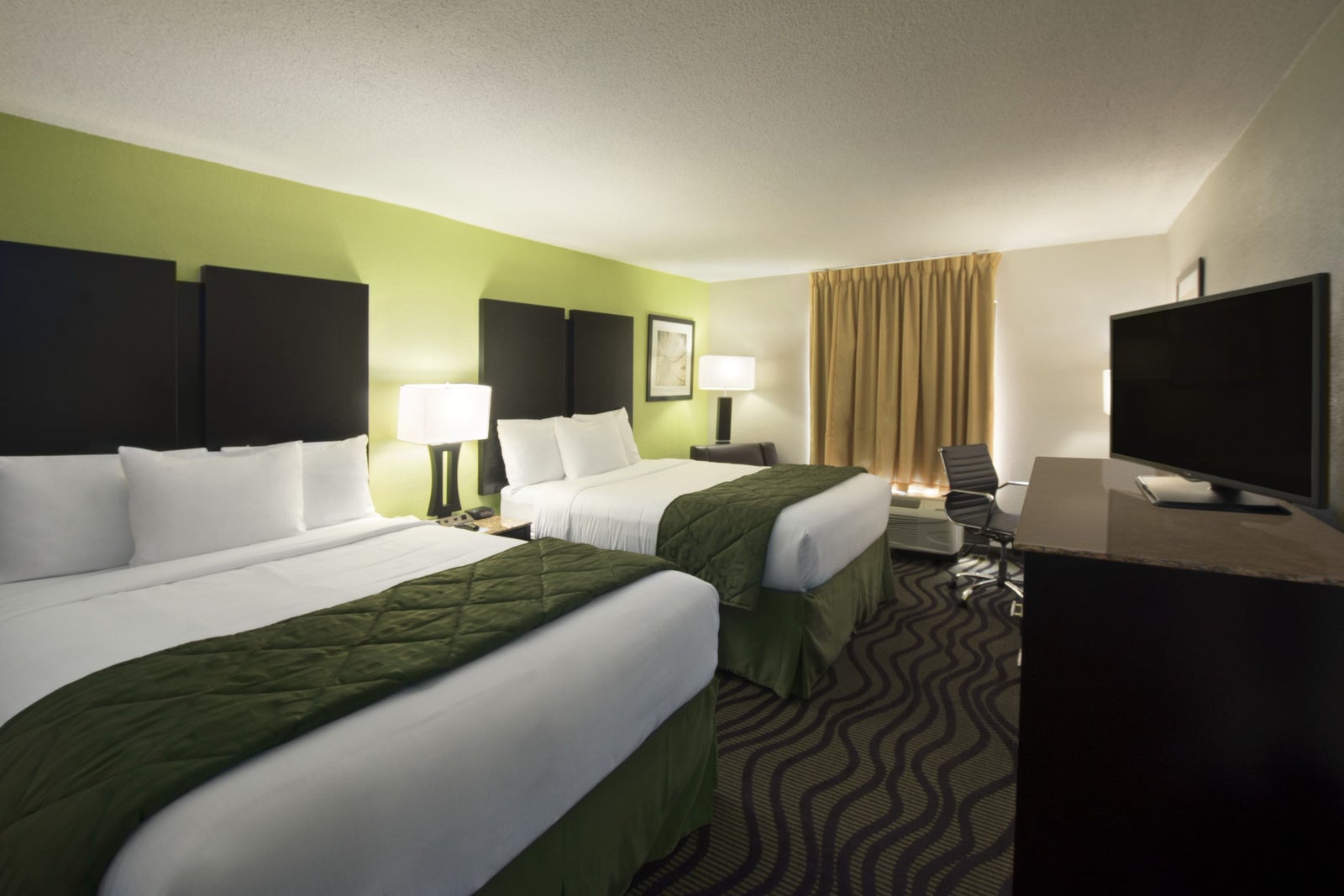 Standard Two Double Bed Room
