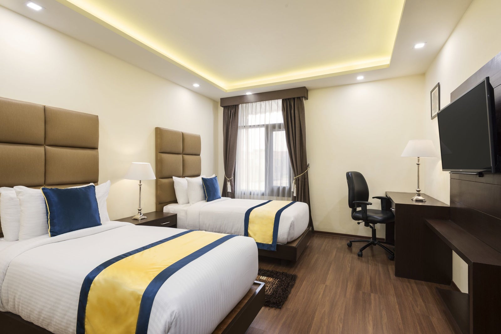2 Twin Bed Deluxe Room