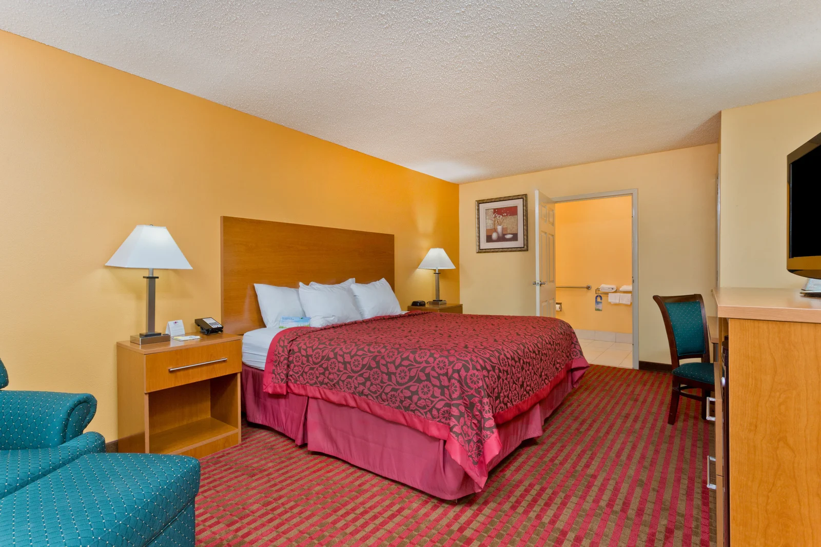 ADA 1 King Bed Room
