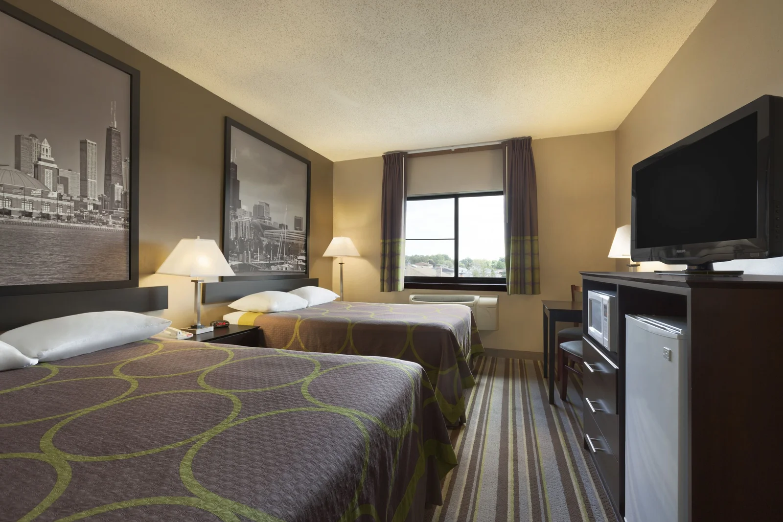 2 Double Bed Room