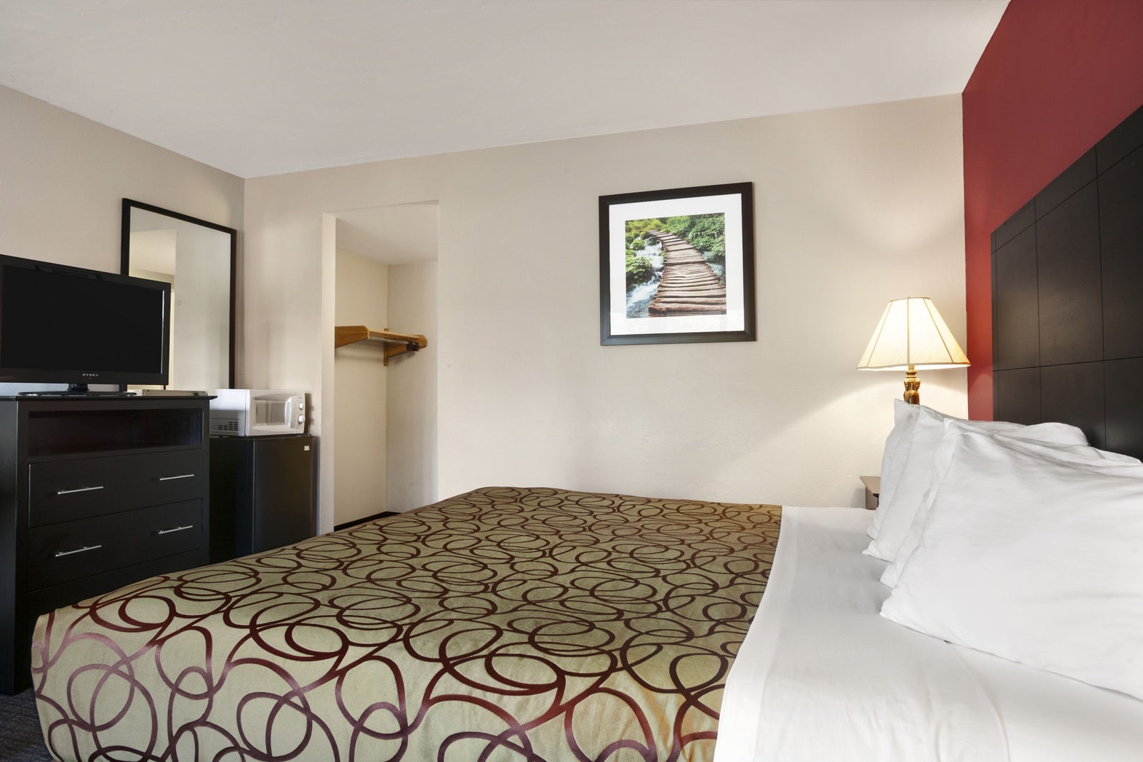 Upgraded 1 King Bed Room