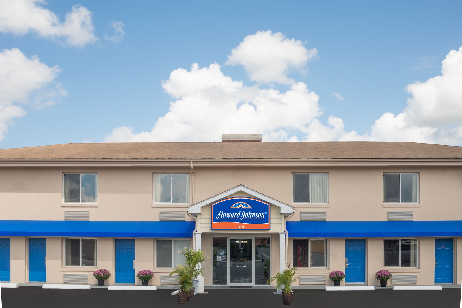 Welcome to the Howard Johnson Springfield