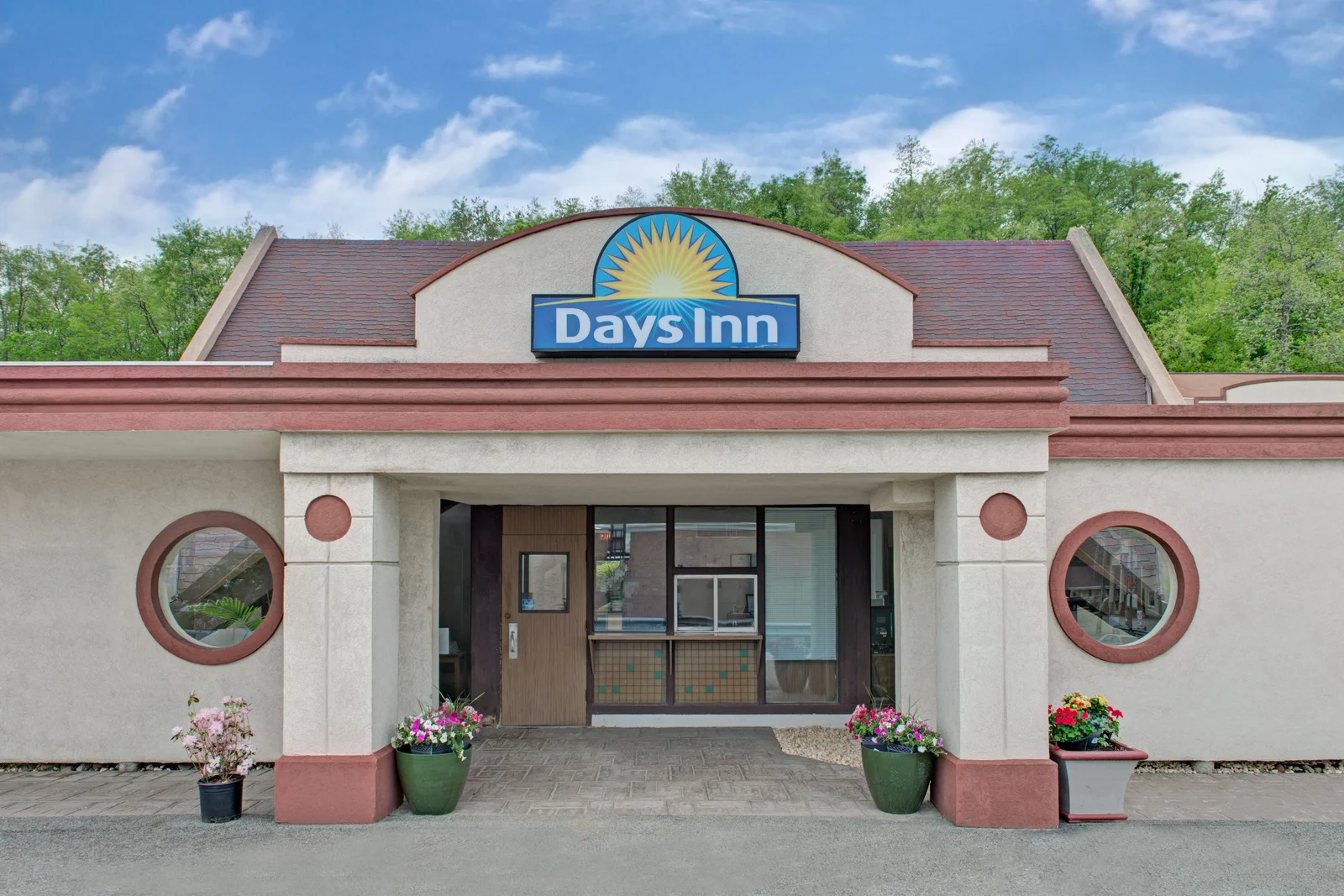 Welcome to the Days Inn Washington
