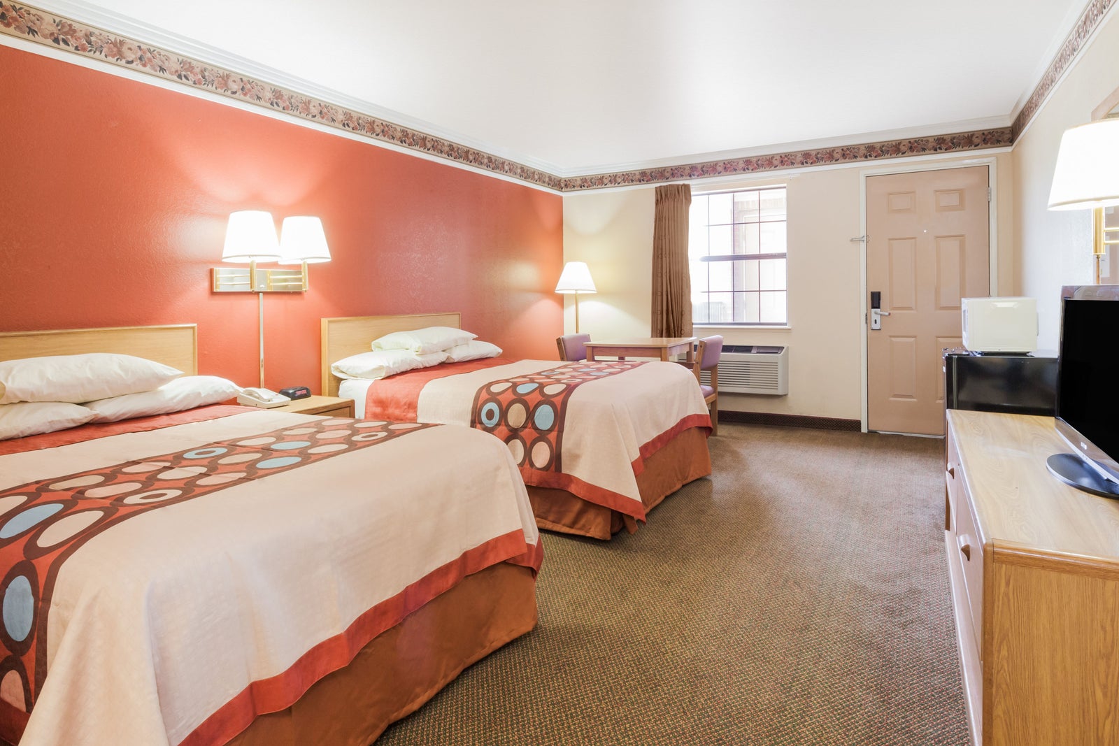 2 Double Bed Room