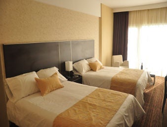 2 Bed Guest Room
