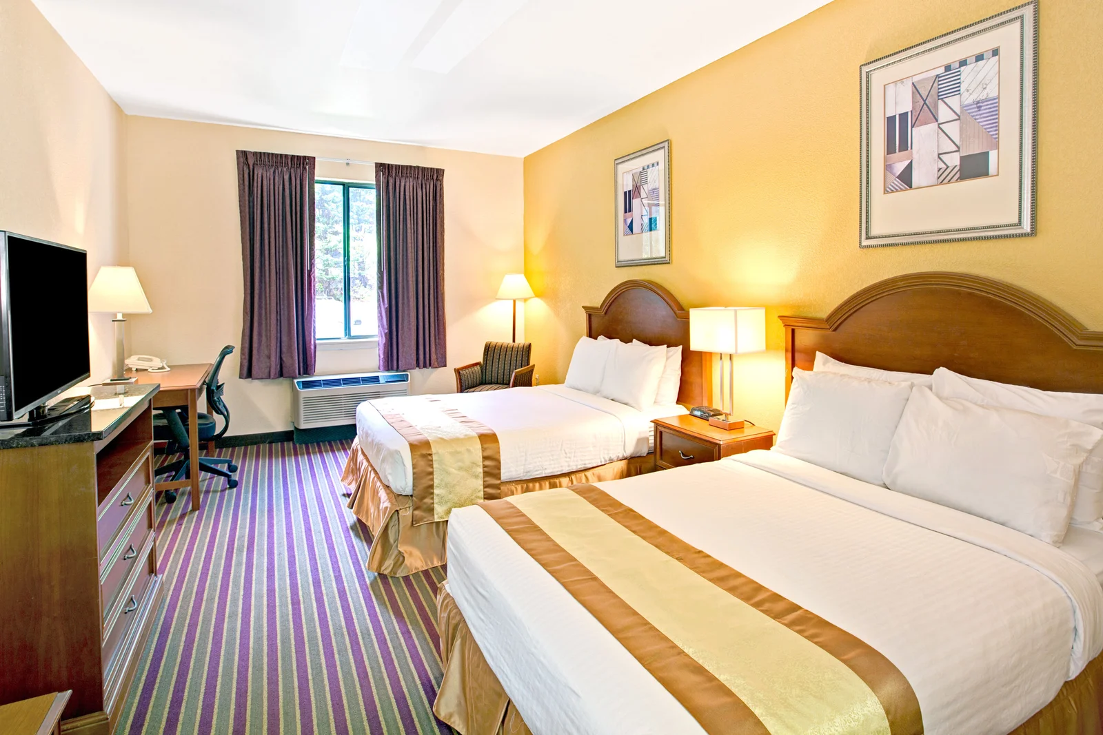 2 Double Bed Room