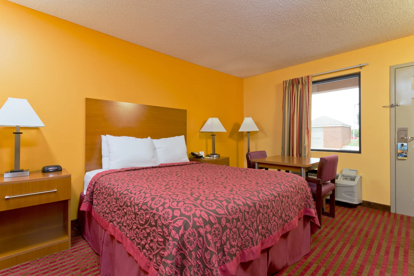 1 King Bed Room