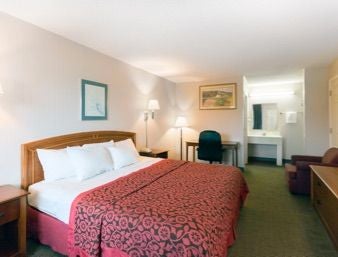 1 King Bed Room