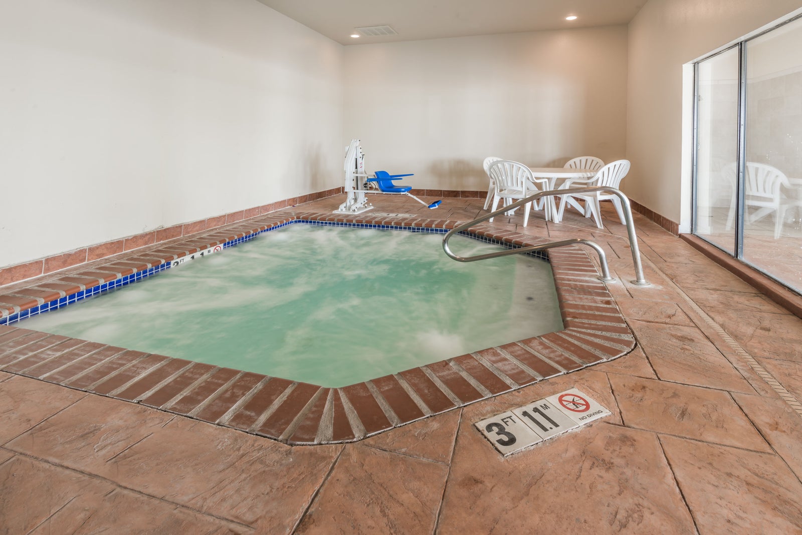 Jacuzzi