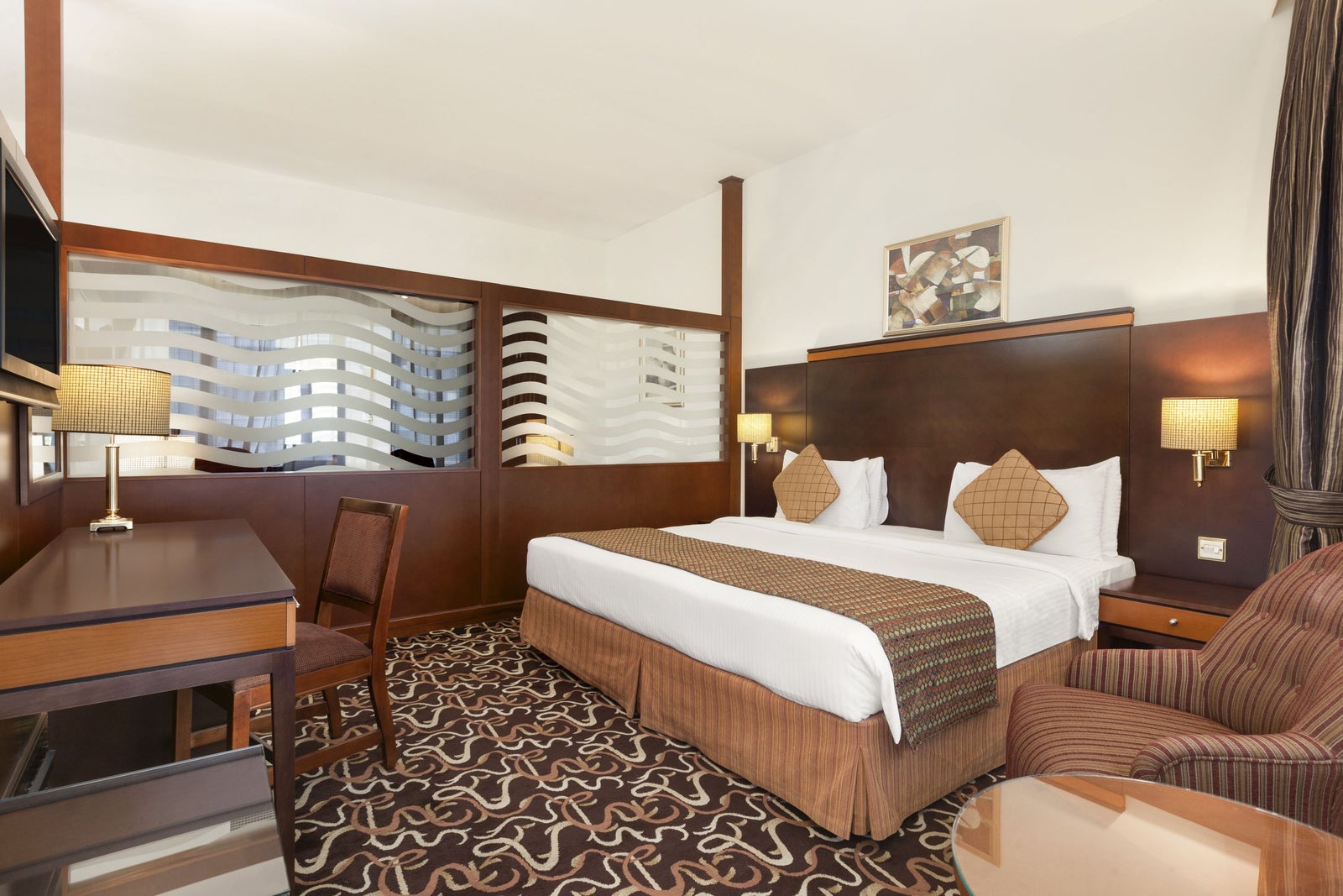1 King Bed Suite