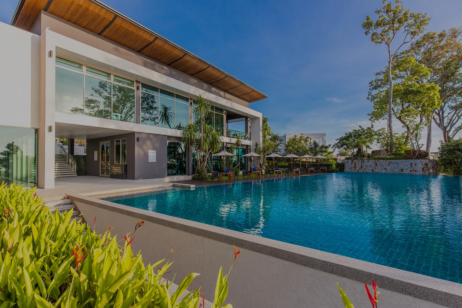 Luxury Hotel Pool