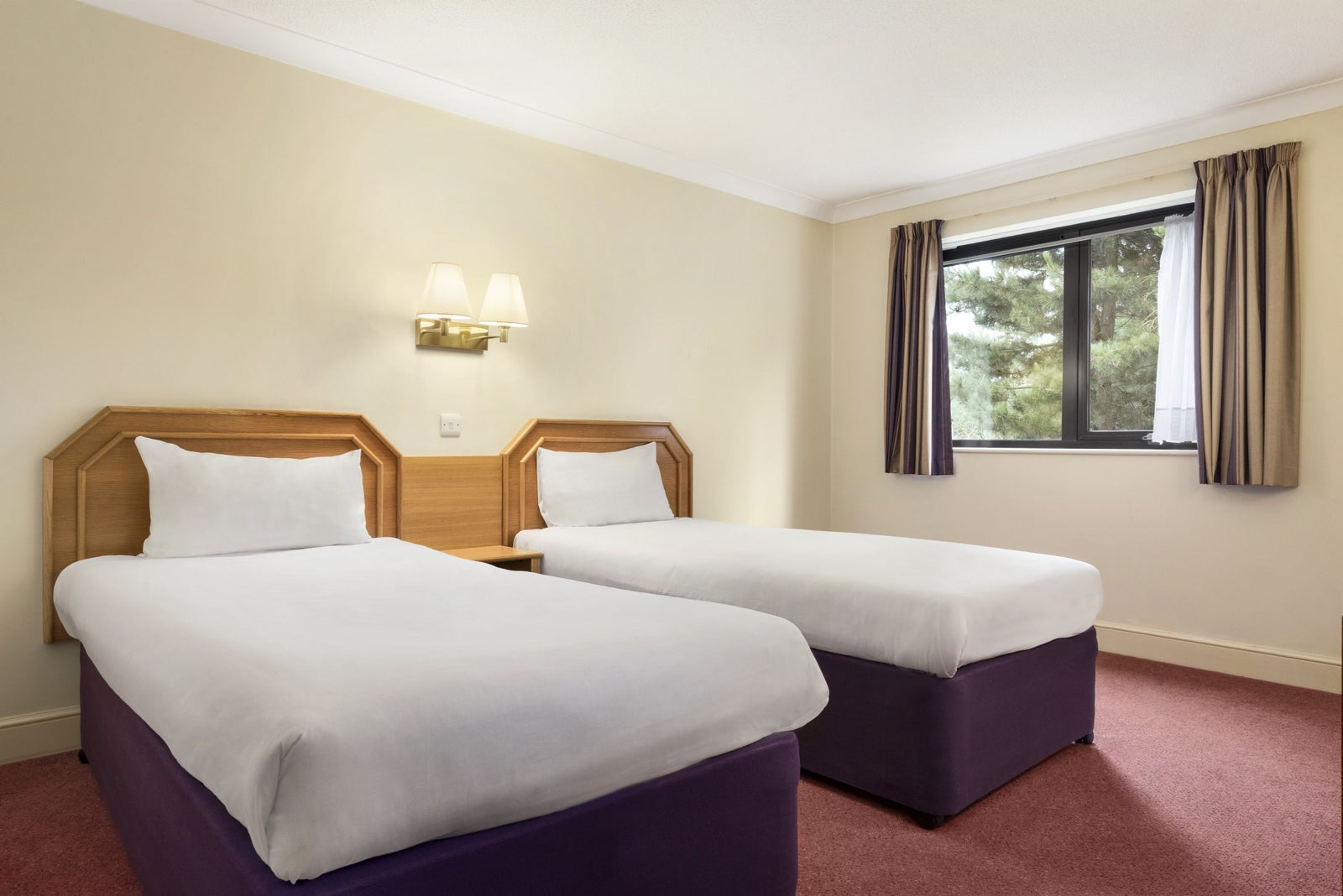 2 Twin Bed Room