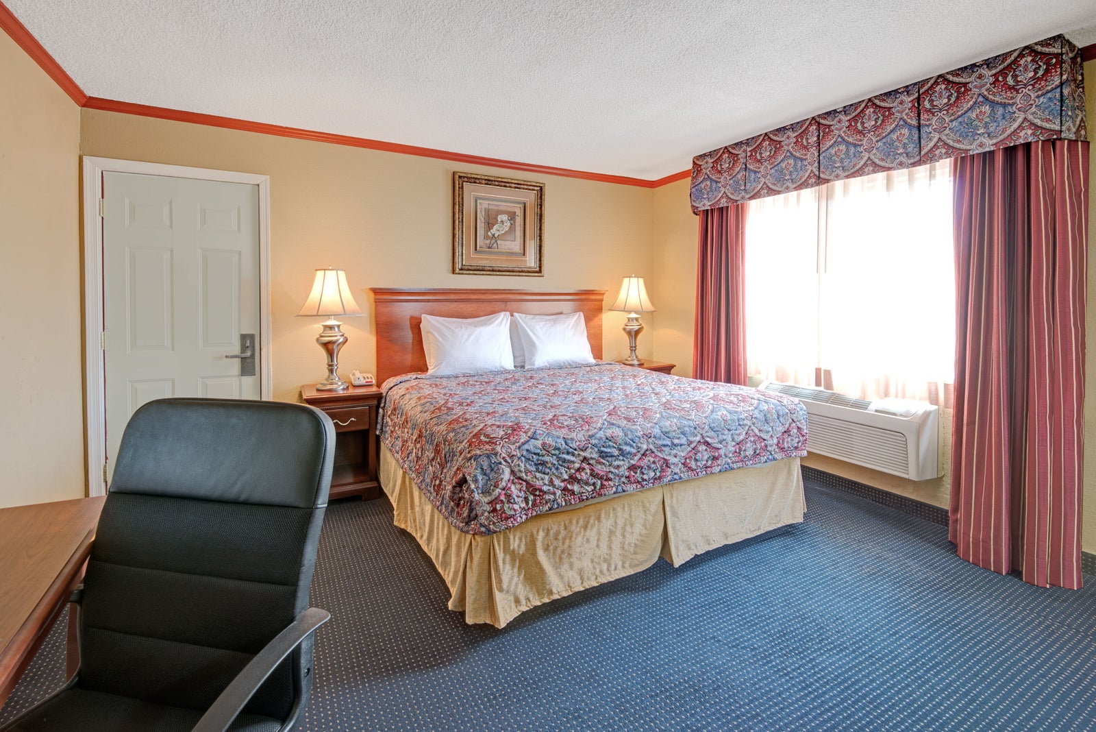 Queen Room