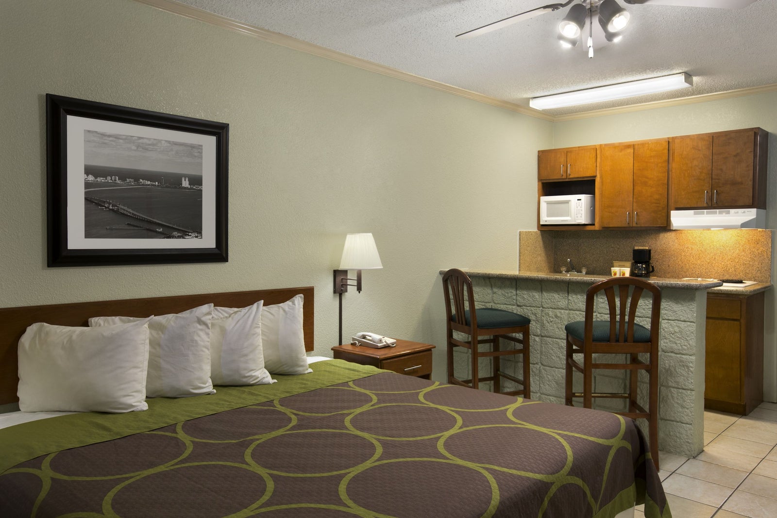 Standard King Bed Room with Kitchenette