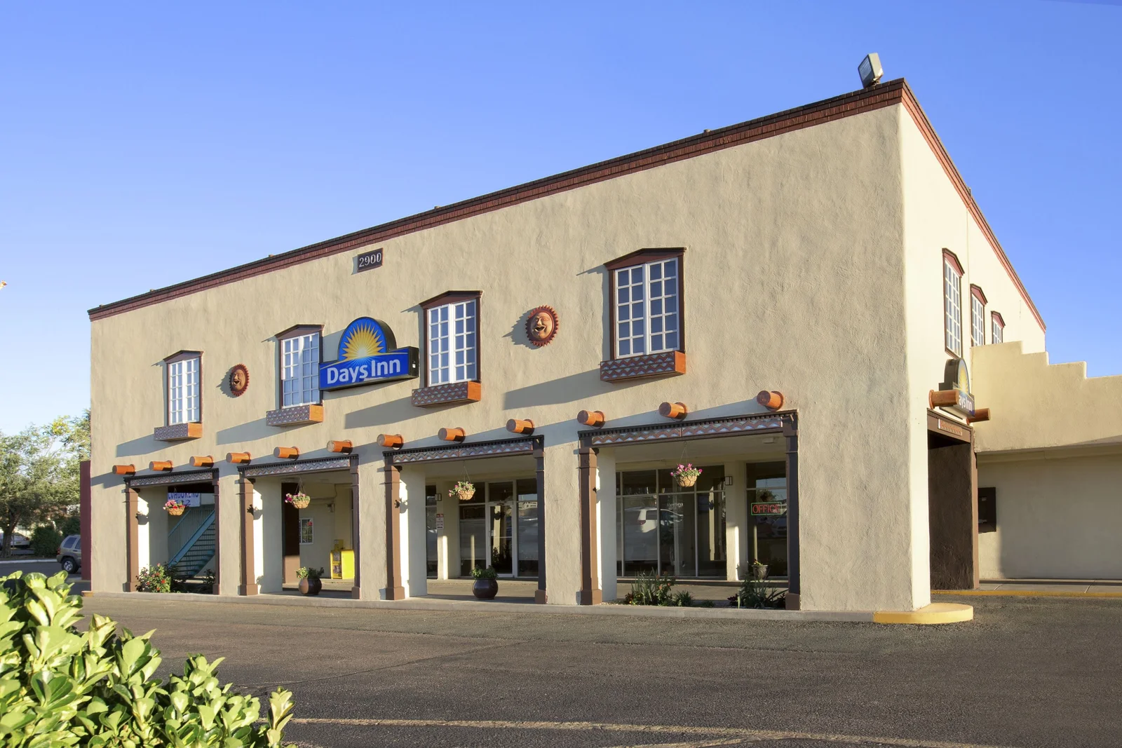 Welcome to the Days Inn Santa Fe-Cerrillos Rd