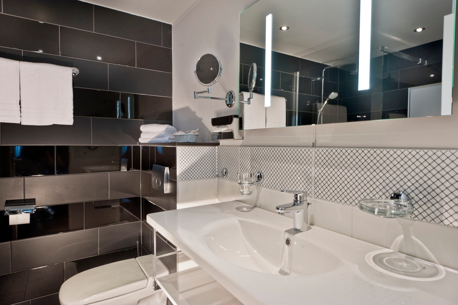Standard Bathroom